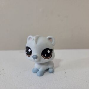 Littlest Pet Shop LPS Polar Bear Toy Figure